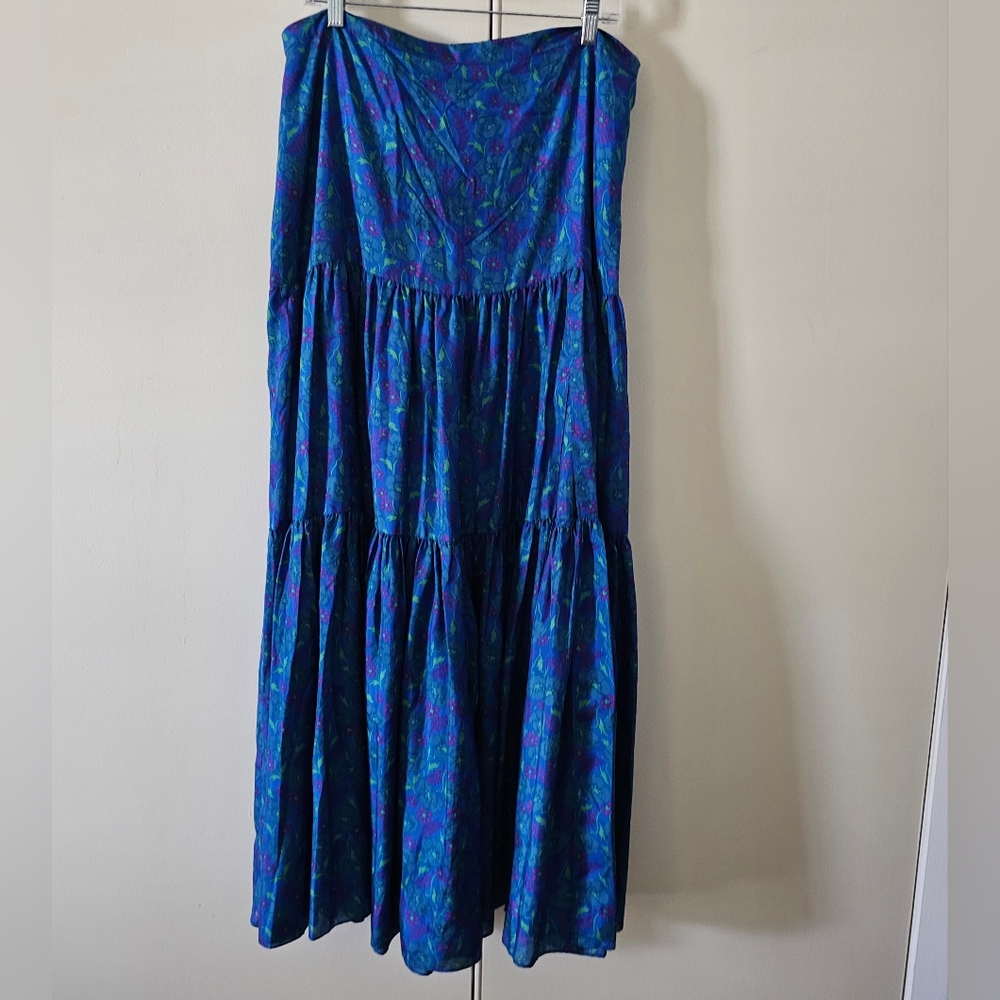 Veronica Beard Blue Floral Silk Maxi Skirt. Size 16. NWOT